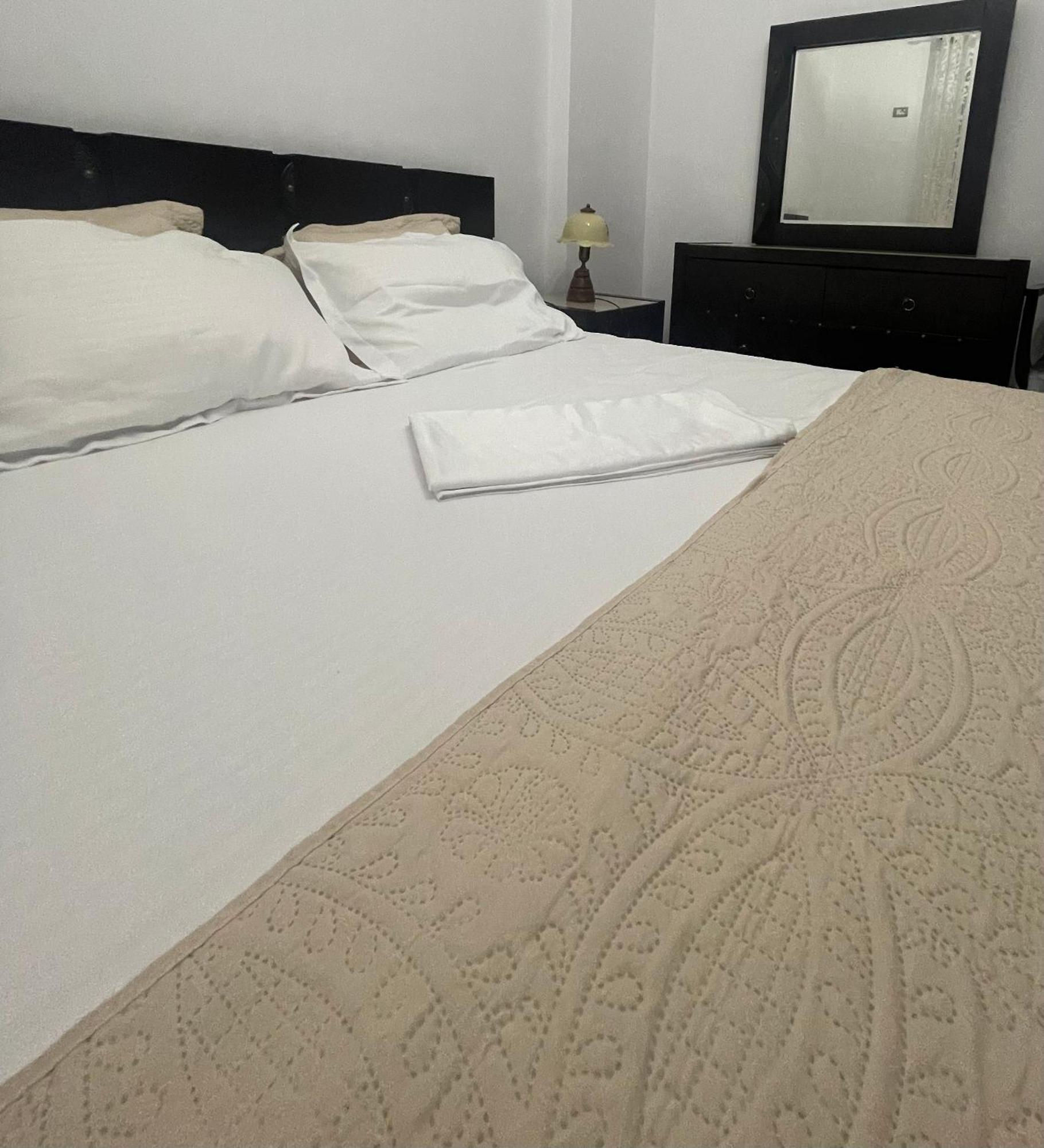 Sarandë Seaview Golden Penthouse 아파트 외부 사진